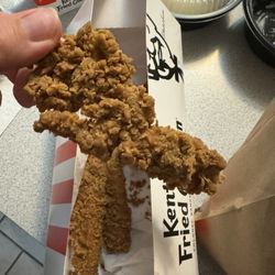 KFC - 12 Extra Crispy Chicken Tenders