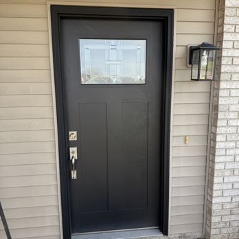 Professional Handyman Services - New front door - Handyman Near Me Professional Handyman Services - New front door - Handyman Near Me