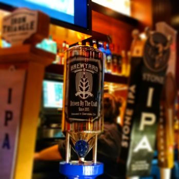 BJ's Restaurant & Brewhouse - New American Near Me - Glendale, California