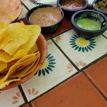 El Molcajete - Mexican Near Me - Ukiah, California