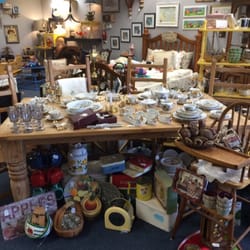 Junkspirations - We carry modern and vintage kitchen items and decor.