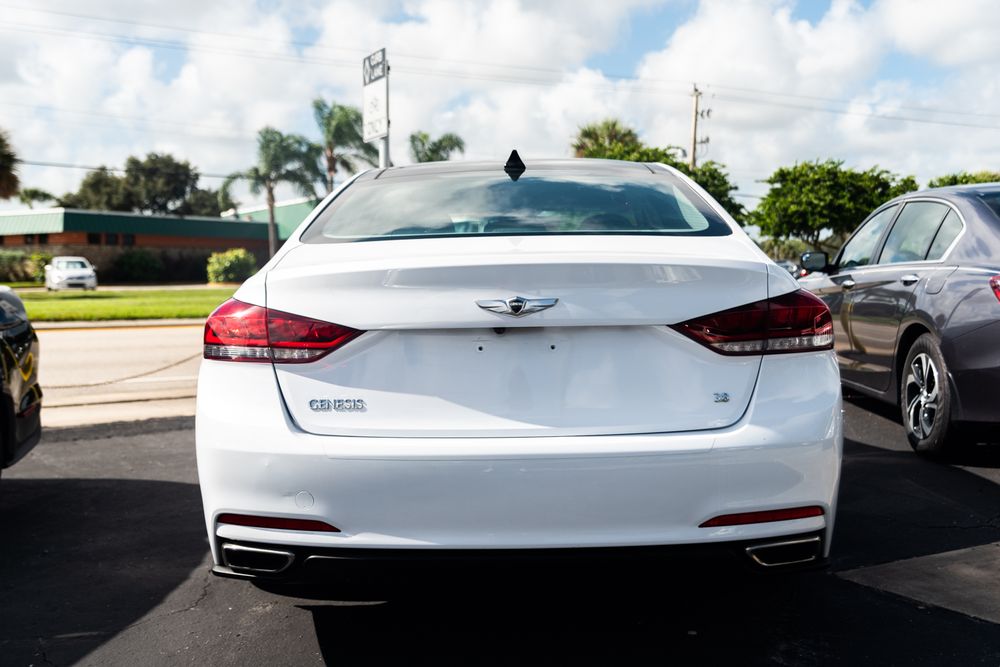 O’DONNELLLUTZ Updated September 2024 19 Photos 624 W New Haven