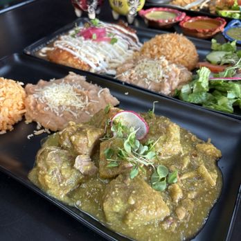 Taqueria Las Comadres - Mexican Near Me - La Mirada, California Taqueria Las Comadres - Mexican Near Me - La Mirada, California