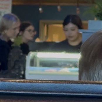 Blue Hashi - The girl to the right has zero clue in food handling. - Japanese Near Me - Idaho Falls, Idaho