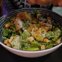 Pacini - Morue croustillante sur salade césar