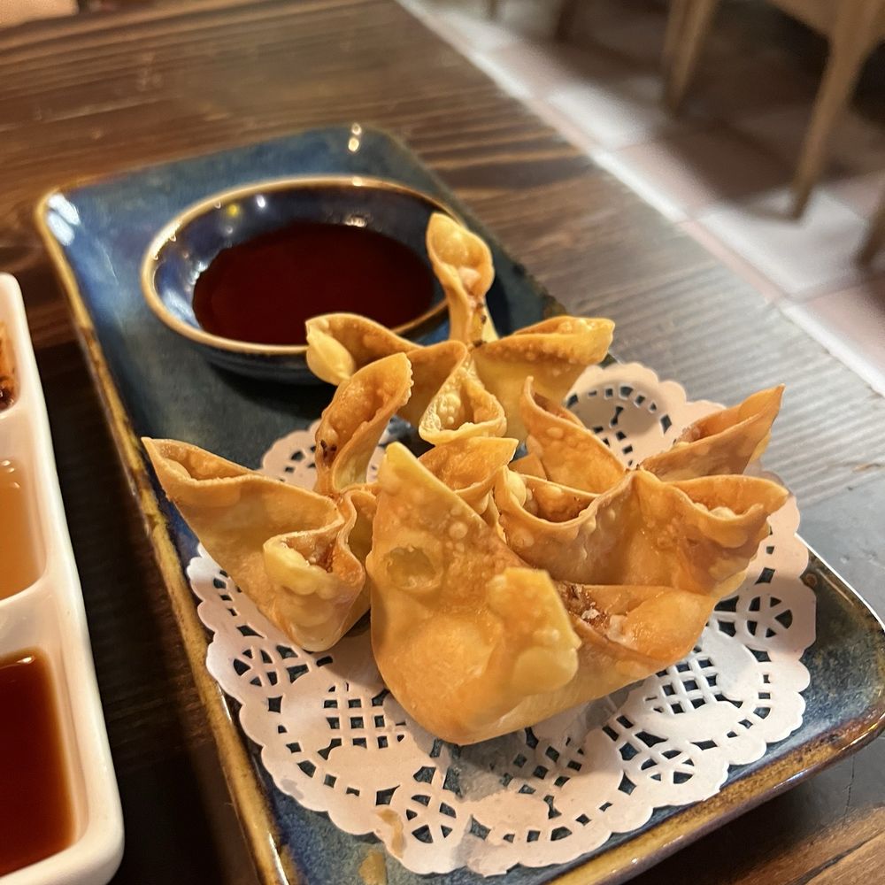Fusion Dumpling - Crispy Crab - Dim Sum Near Me - San Francisco, California Fusion Dumpling - Crispy Crab - Dim Sum Near Me - San Francisco, California
