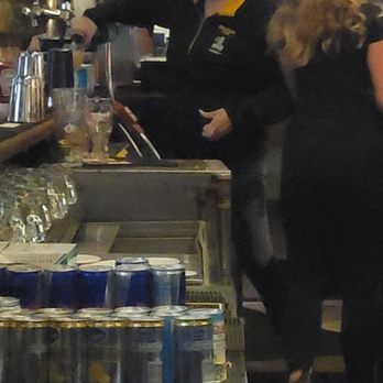 Beantown Pub - Sat down, waited. This bartender looked right at us and walked away. Idk what that's about - Pubs Near Me - Boston, Massachusetts Beantown Pub - Sat down, waited. This bartender looked right at us and walked away. Idk what that's about - Pubs Near Me - Boston, Massachusetts