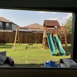 Play Outdoors Texas