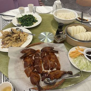 Diamond Bay Restaurant - Pretty good family style food! juicy peking duck. - Dim Sum Near Me - Seattle, Washington Diamond Bay Restaurant - Pretty good family style food! juicy peking duck. - Dim Sum Near Me - Seattle, Washington