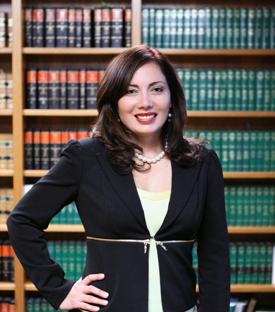 Law Office of Caroline Pineres - divorce attorney in Roswell, GA