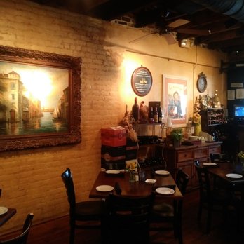Fusco's Via Roma - Cozy,  comfortable and nice - Italian Near Me - Acworth, Georgia