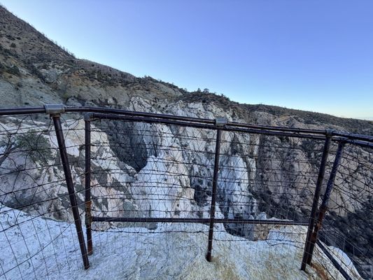 Devil's Punchbowl by null