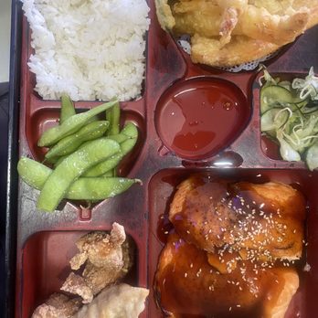 Octopus Japanese Restaurant - Bento with salmon and Shrimp & Vegetable Tempura - Japanese Near Me - Glendale, California Octopus Japanese Restaurant - Bento with salmon and Shrimp & Vegetable Tempura - Japanese Near Me - Glendale, California