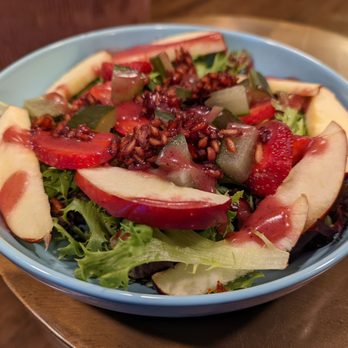 Sugar Tree Cafe - Cafes Near Me - Nutley, New Jersey