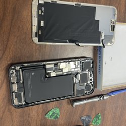 Computers Plus - IPhone 11 LCD repair