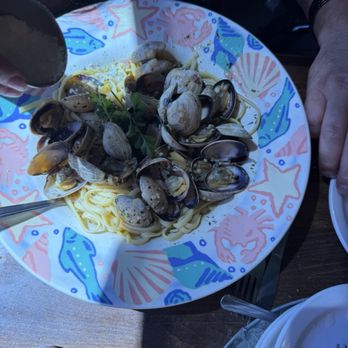 Barbara's Fishtrap - Linguine with clams - Seafood Near Me - Half Moon Bay, California Barbara's Fishtrap - Linguine with clams - Seafood Near Me - Half Moon Bay, California