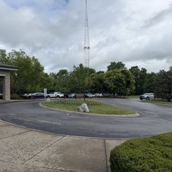 The Brentwood Library - Main entrance