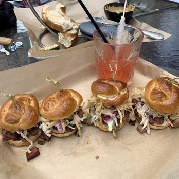 The Annex Crafthouse - Smokehouse sliders, Baby Girl - Southern Near Me - Houston, Texas