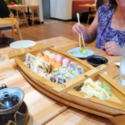 Sumi Sushi - All you can eat sushi boat