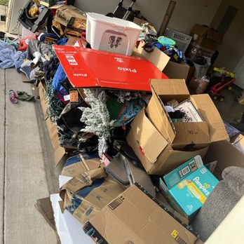 Clutter Monkeys - Before & After Junk Removal in Belton, TX - Junk Removal & Hauling Near Me - Salado, Texas Clutter Monkeys - Before & After Junk Removal in Belton, TX - Junk Removal & Hauling Near Me - Salado, Texas