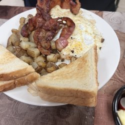 Java Dog Coffee & Tea - 3 eggs, bacon and home fries delicious