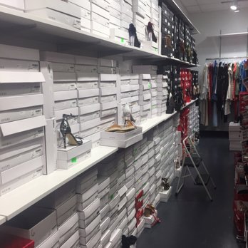 Guess - Men's Clothing Near Me - Louisville, Kentucky Guess - Men's Clothing Near Me - Louisville, Kentucky