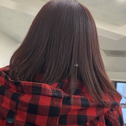 Gibson Cuts - She loves her straightening