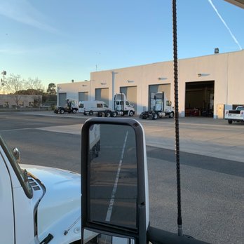 FedX - Shipping Centers Near Me - San Leandro, California