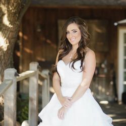 Privé Beauty Group - Example of my hair and makeup on my wedding day