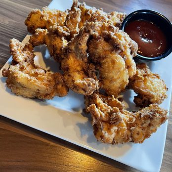 BRU Burger Bar - Best chicken in town - Salad Near Me - Bloomington, Indiana