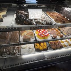 Pipo’s Cuban Bakery - More sweet treats