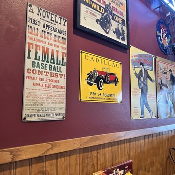 5-8 Club - Burgers Near Me - Minneapolis, Minnesota