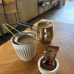 DENF Coffee - Dirty chai