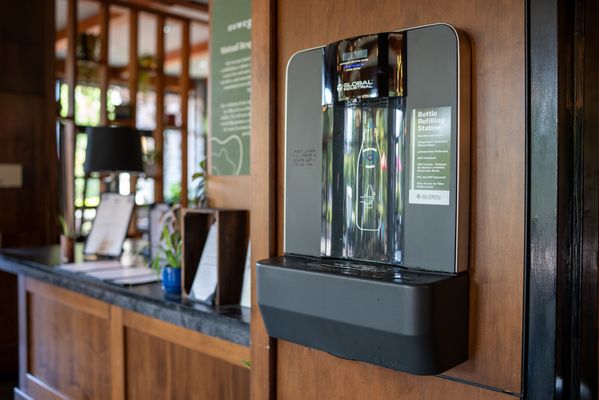 Oswego Hotel by null