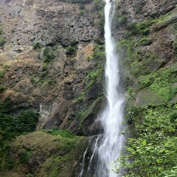 Multnomah Falls - Hiking Near Me - Bridal Veil, Oregon Multnomah Falls - Hiking Near Me - Bridal Veil, Oregon