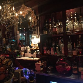 R Bar - The bar - Lounges Near Me - Los Angeles, California R Bar - The bar - Lounges Near Me - Los Angeles, California