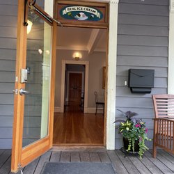 Shannon's Ice Cream - The front door to real ice cream!