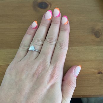 Queen Nails - Nail Salons Near Me - Shorewood, Illinois