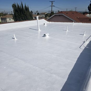 Hexagon Roofing Inc. - Silicone coating on flat roof - Roofing Near Me - Pasadena, California