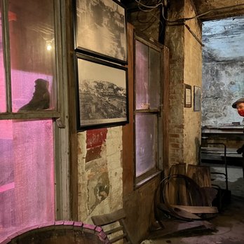 Beneath the Streets - Historical Tours Near Me - Seattle, Washington