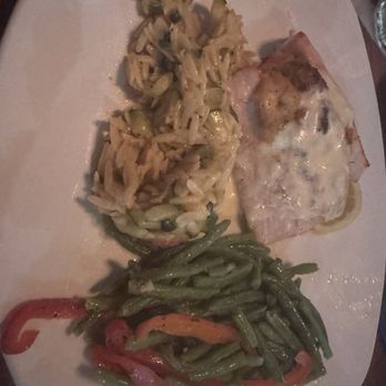 Landry's Seafood House - Seafood Near Me - Myrtle Beach, South Carolina