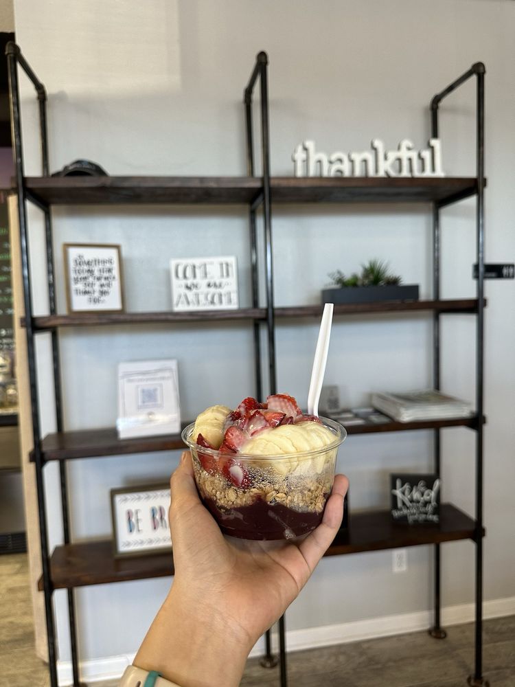 ACAI BOWLS BY CHECKMAT Updated September 2024 28 Photos & 12