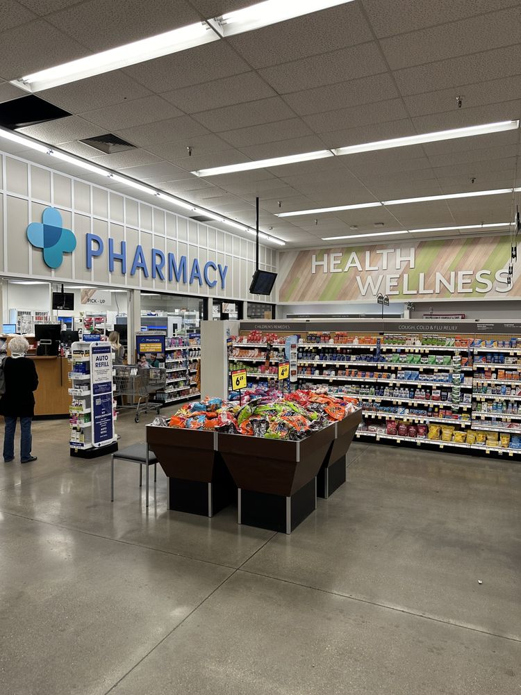 SMITH’S FOOD AND DRUG Updated October 2024 32 Reviews 1170 E Gentile St, Layton, Utah