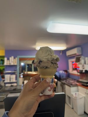 Ice Cream Cafe by null