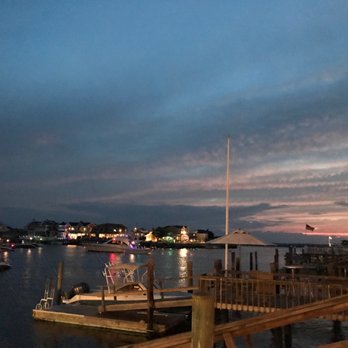 Stone Harbor Pizza Pub - Dusk - Pizza Near Me - Stone Harbor, New Jersey