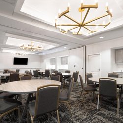 Hampton Inn & Suites Charlotte/SouthPark at Phillips Place - Meeting Room