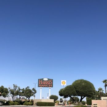 Harris BBQ - Signage that can be seen from the freeway. - Barbeque Near Me - Coalinga, California Harris BBQ - Signage that can be seen from the freeway. - Barbeque Near Me - Coalinga, California