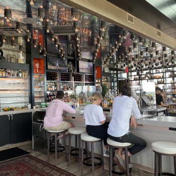 Lincoln Social Rooftop - Bar! - American Near Me - Columbus, Ohio Lincoln Social Rooftop - Bar! - American Near Me - Columbus, Ohio