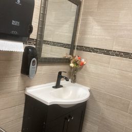 Women's restroom Women's restroom