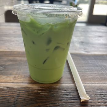 Pho Hoan Pasteur Gardena - Pandan Leaves Milk Tea. - Vietnamese Near Me - Gardena, California Pho Hoan Pasteur Gardena - Pandan Leaves Milk Tea. - Vietnamese Near Me - Gardena, California